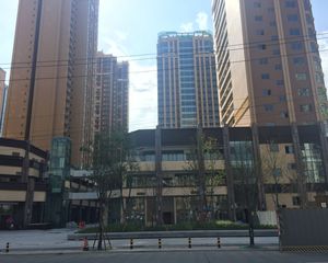 隆基泰和铂悦山2室1厅西南