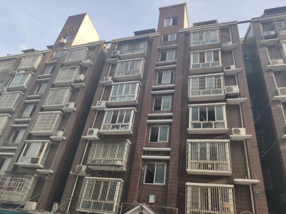 银力家园实景图