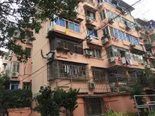 电梯双南两房,不靠路,诚意出售,价格可以谈