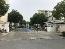 2007年舒馨北苑,有阁楼做成四房两卫,税费少精装修