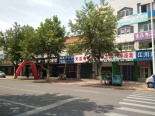 西邻通海路沿街店铺