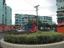 诚意出售,户型通透,板式户型,视野开阔,位置好。