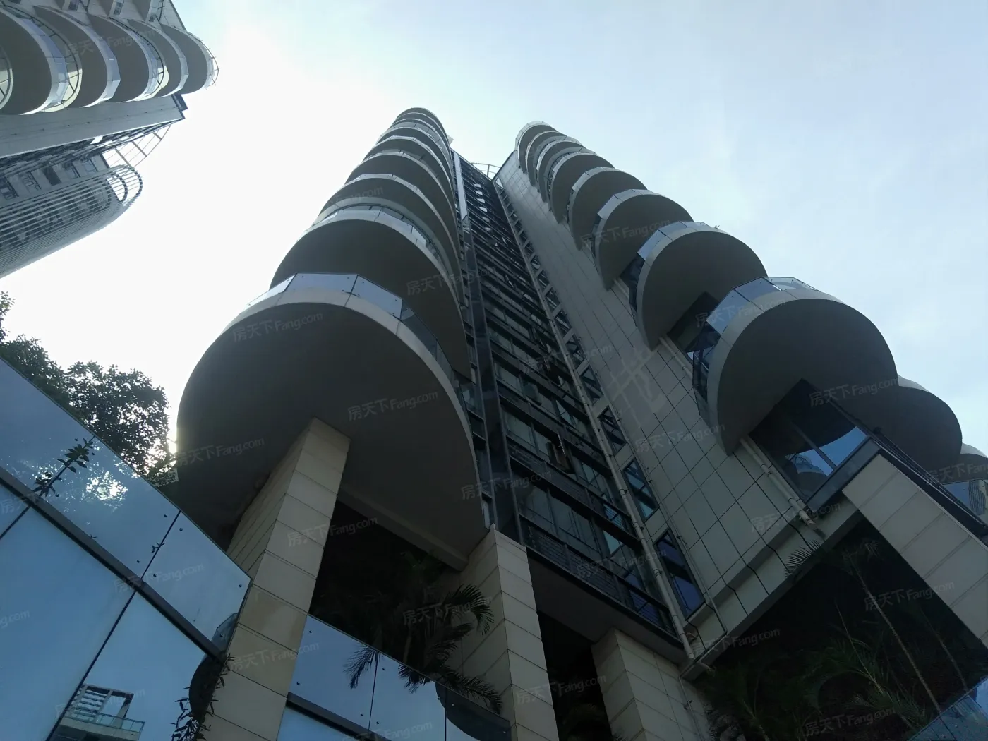 别名:皇庭港湾花园