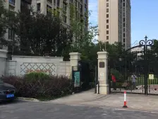 中芯位置 高区东边套 主卧正对小区景观 无稅 有车位