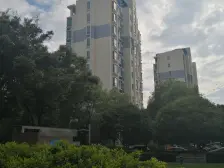 近地铁,环境优美,得房率高,采光充足