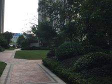 带产权车位近地铁无抵押,产权清晰,精装新上房源