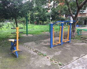 华西花园一期2室2厅西北