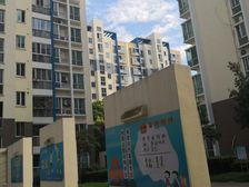 家具全送,电梯房,采光好,新上房源