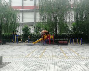 西环景苑1室0厅西