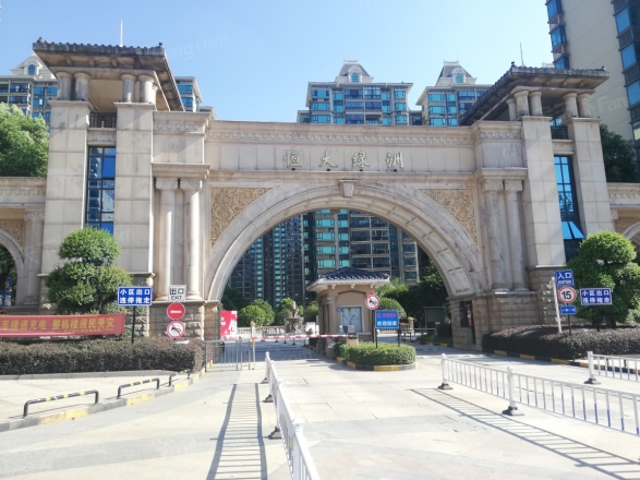 恒大绿洲实景图