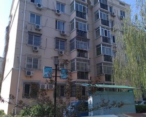 本四区精装板楼2层南北双通透商品房满五年
