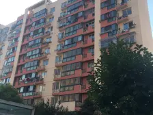 银泰苑,中心位置,采光无遮挡,诚售