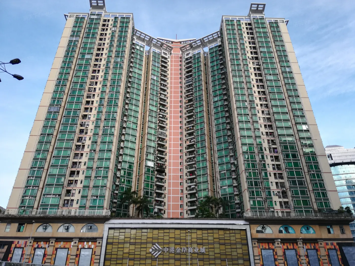 罗湖金岸