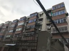 出门地铁六号线,南北通透,双气三房