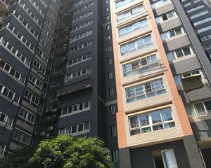 洋湖湿地公园旁次新小区诚心出售配套齐全随时看房