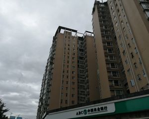 阳光春天 4室2厅 南