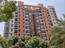 ?????新上三房2卫,散开朝南,位置好,急售