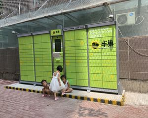 筑华年2012年一梯两户南北通透业主诚心出售推荐!