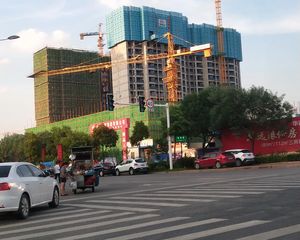 华远海蓝郡3室2厅南
