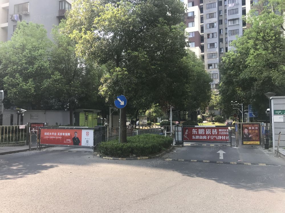 小区相关图