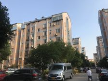 满五年、有露台、诚意出售、看房提前预约