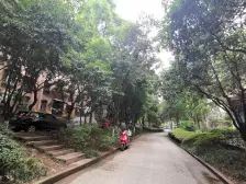 低楼层,户型方正,采光好,近地铁