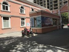 新乐雅苑5室2厅南