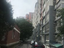首科花园2室1厅西南