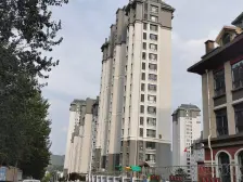 阳光上城一室一厅 精装 电梯房 有小棚