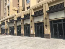 业主诚售,精装2房,前后有院,南北对流!