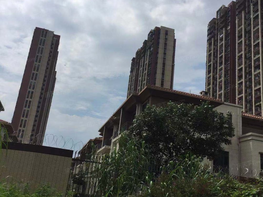 小区相关图