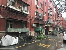 五爱屯西街2室1厅南