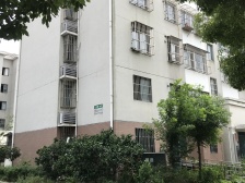 08年竣工精装三房,带阁楼,诚信出售