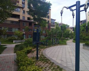 东方今典博雅 4室2厅 南 北