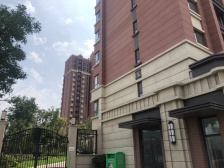 龙山希思庄园 5室2厅 南