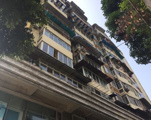 迪康银色诗典1室1厅东南