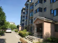 15号线旁一手动迁品质电梯房, 采光充足,方便有钥匙