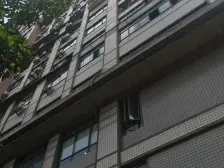 朝天门 来福士旁 精装小户型急售 双轻轨 出行方便