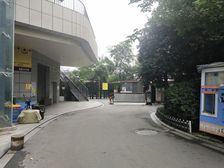 中房北极星花园1室1厅东南南