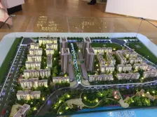 海蓝和光朝东大两房,视野开阔无遮挡