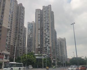 千禧河畔B区4室1厅西南