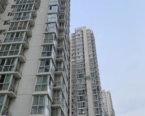 朝阳雅筑3室1厅南北