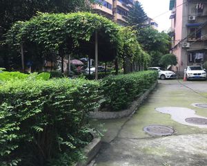 隆发苑3室2厅东南南西南北