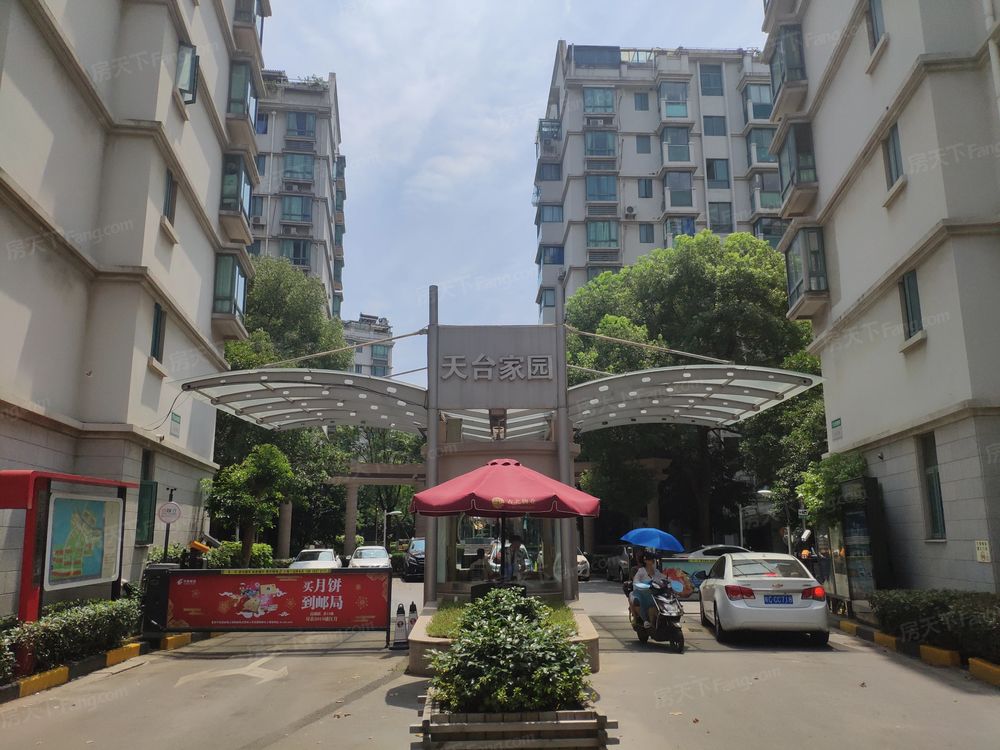 小区相关图