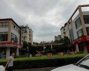 丰和日丽3室2厅东南