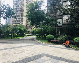 蜀郡又一城3室2厅东