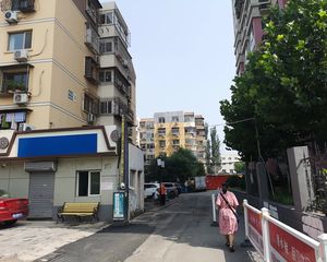 管庄西里南北三居室,满五年唯一商品房诚心出售