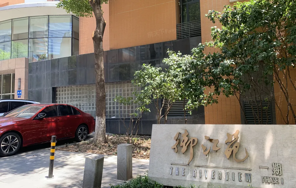 武汉天地御江苑小区租房,二室二厅,热搜!