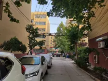 房子精装修交通便利户型方正采光好