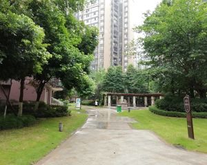 润禾花园2室1厅南